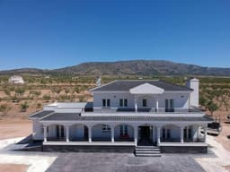 Villa 4 slpk in Pinoso – foto 1