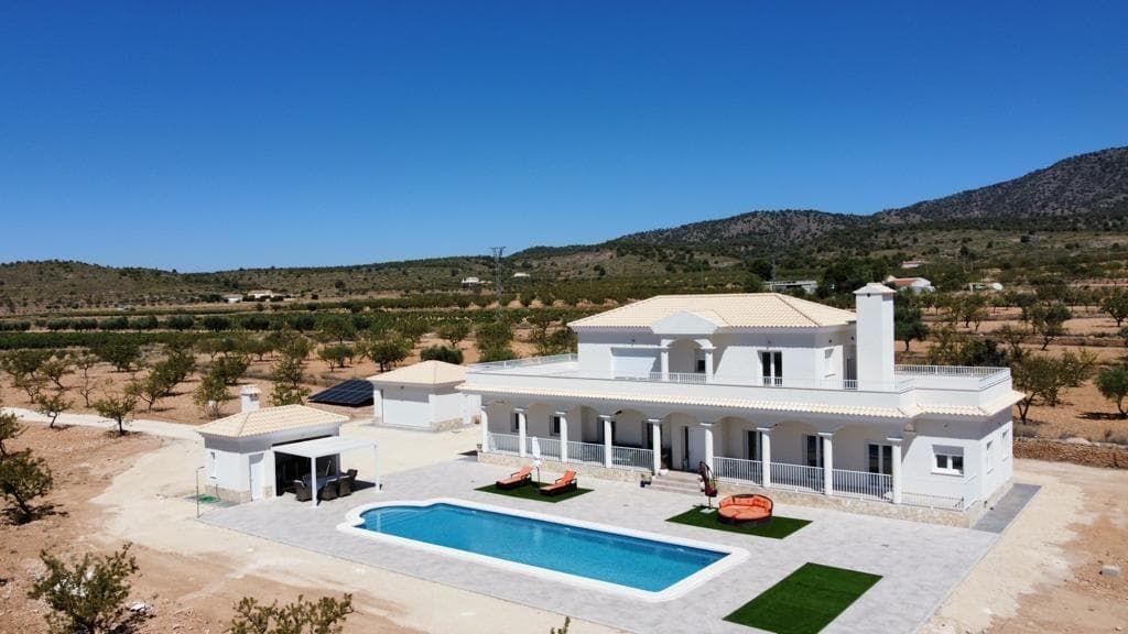 Villa 6 slpk in Pinoso – foto 1